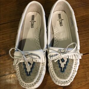 White leather beaded mocassins